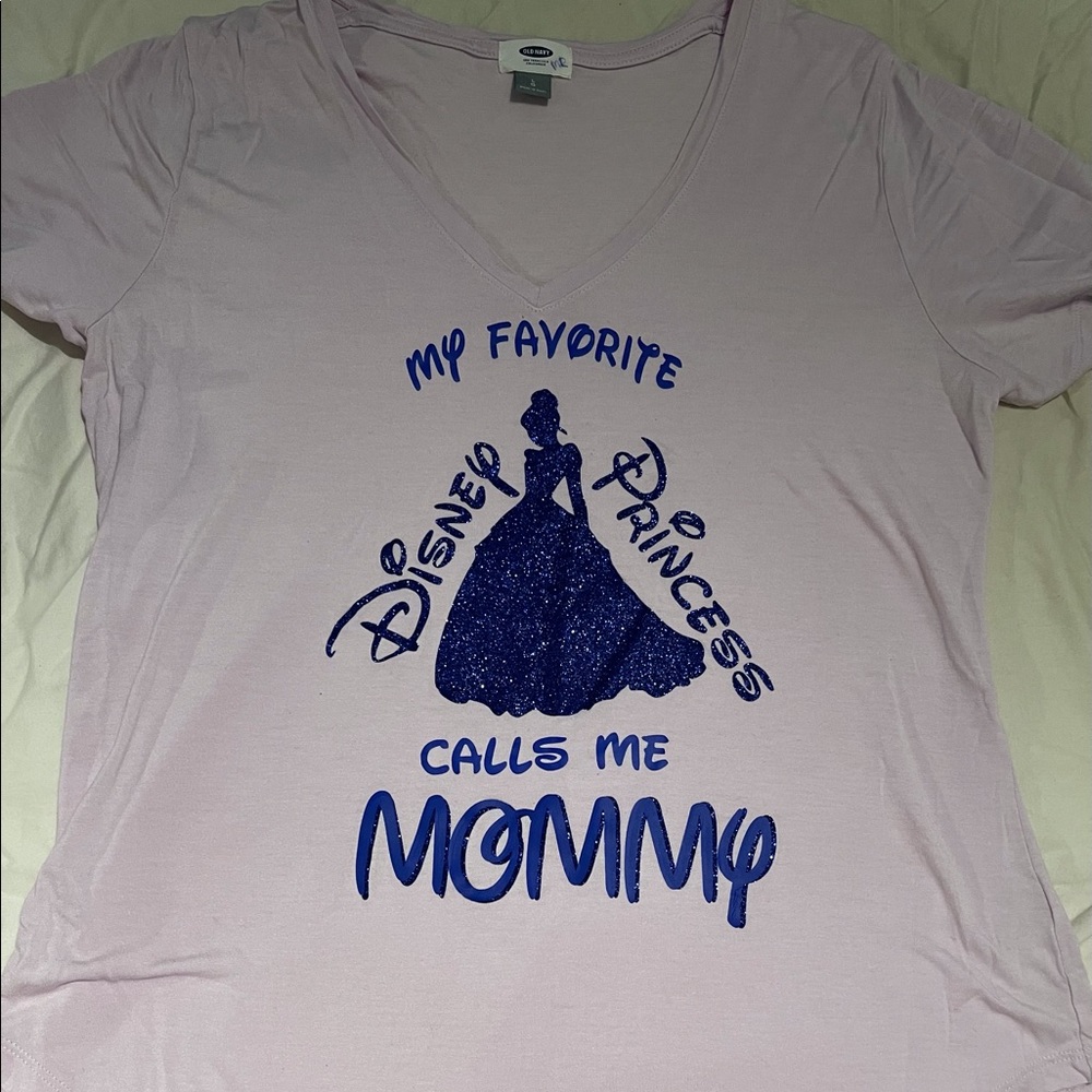 Custom old navy high low tee / blue disney vinyl